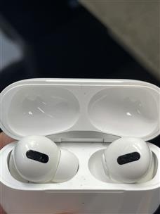 Airpod pros deals READ DESCRIPTION